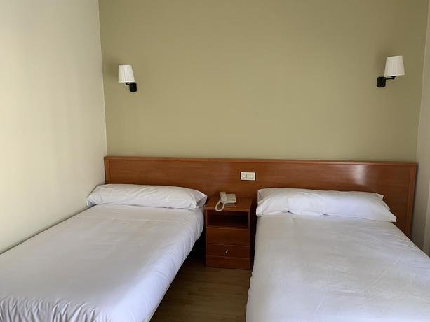 Фото Hotel Arcea Villaviciosa