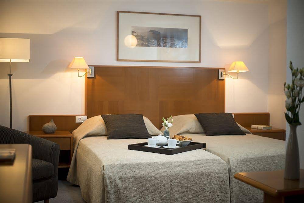 Фото Hotel Kompas