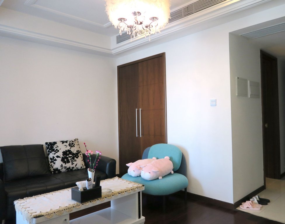 Фото Zhuhai Hualei Apartment