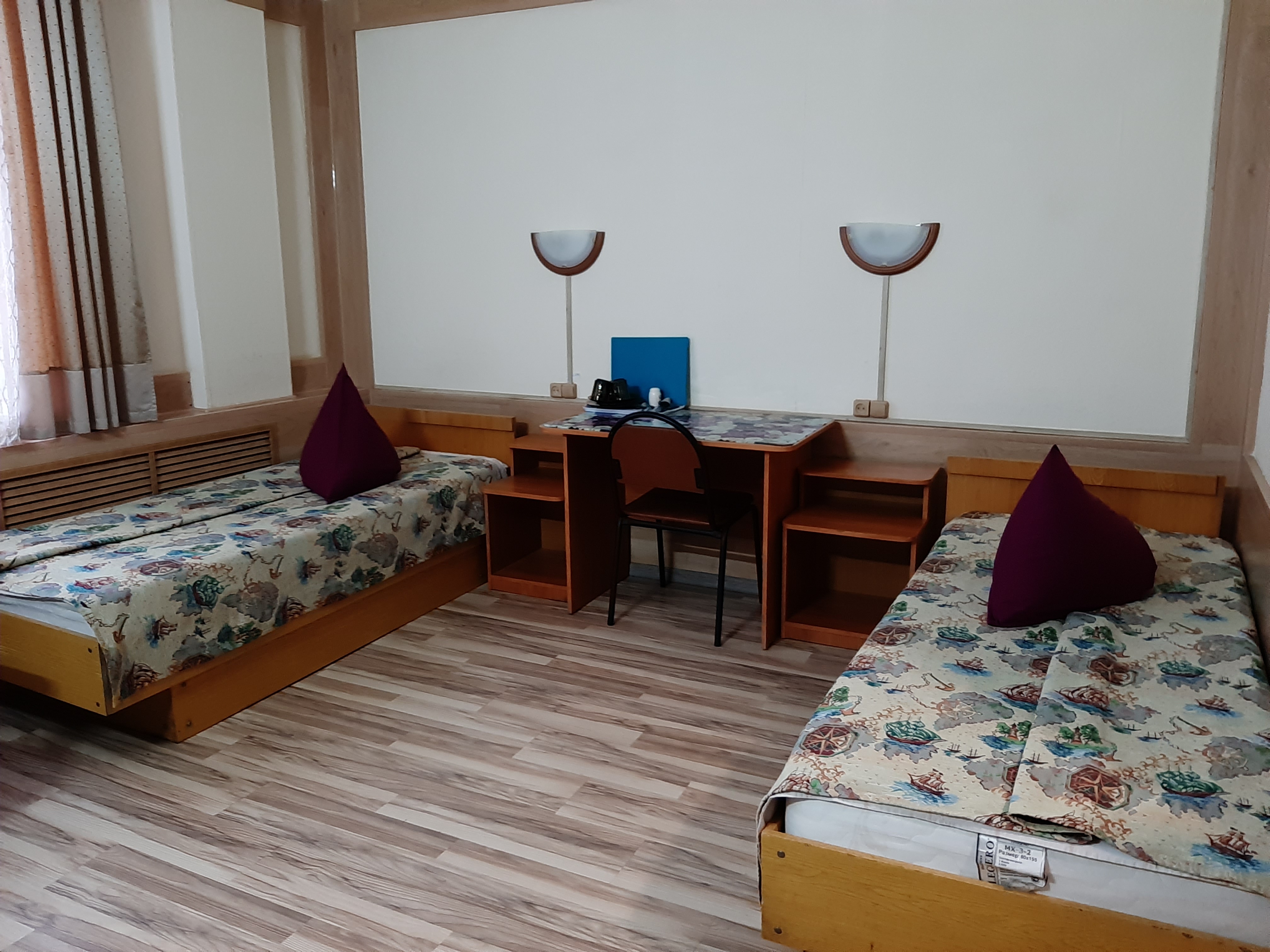 Фото отеля 2