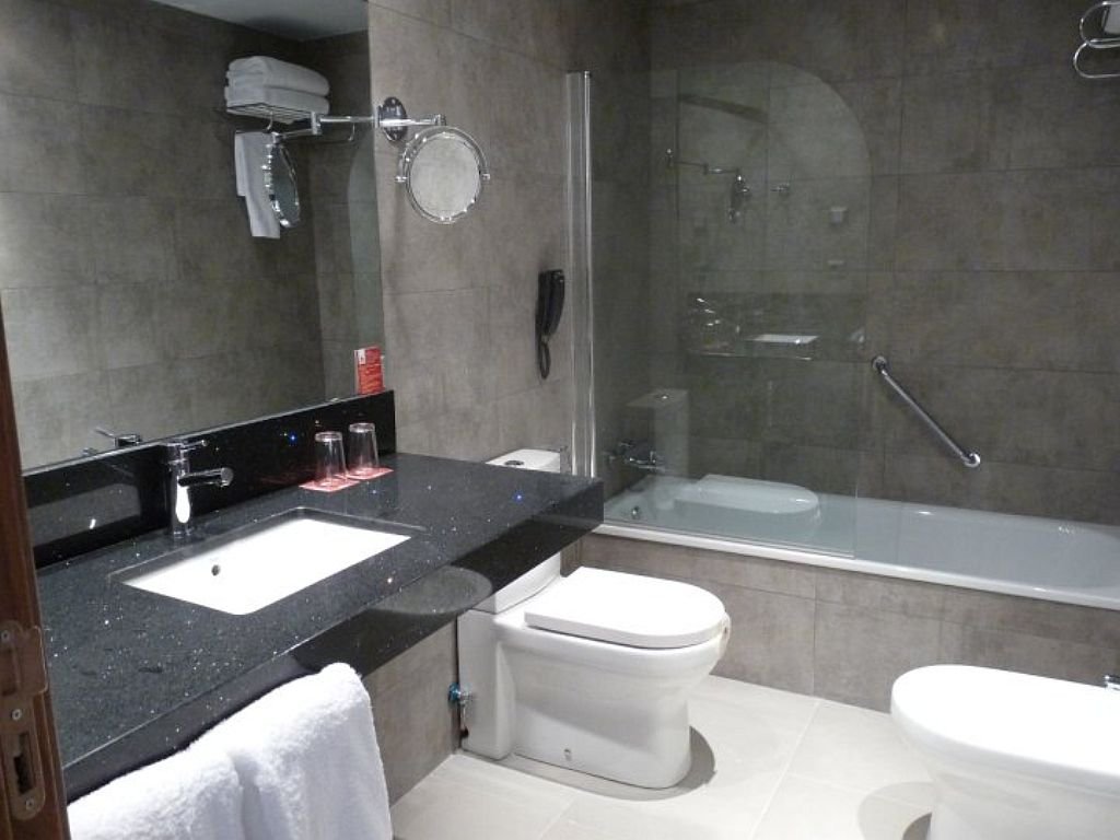Фото Hotel Ciudad de Ponferrada