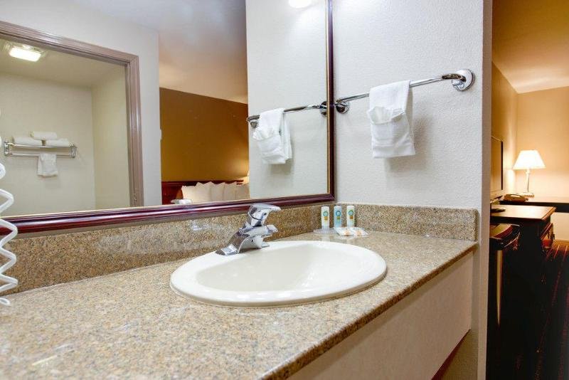 Фото Hotel Nova Sfo by FairBridge