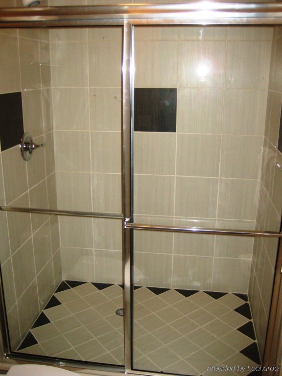 Фото Cityview Inn & Suites Downtown RiverCenter Area