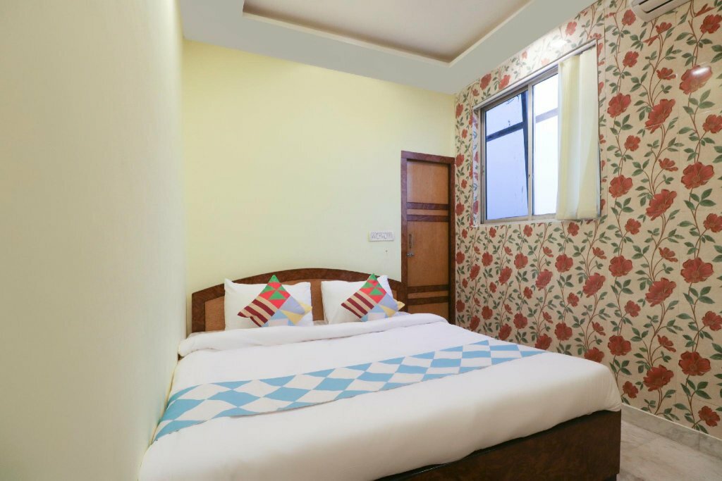 Hotel Oyo Home 78050 cozy studio collage square hotel Maya International, Calcutta, photo