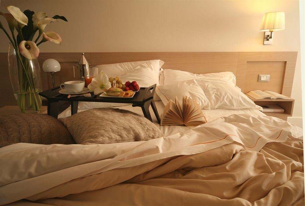 Фото Le Rose Suite Hotel