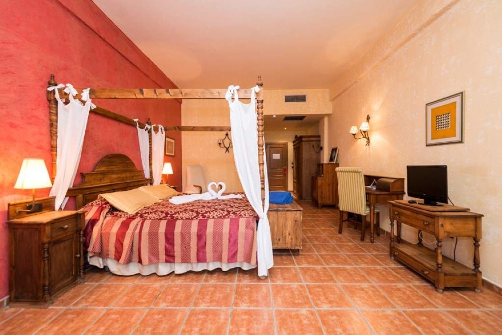 Фото Hotel Las Tirajanas