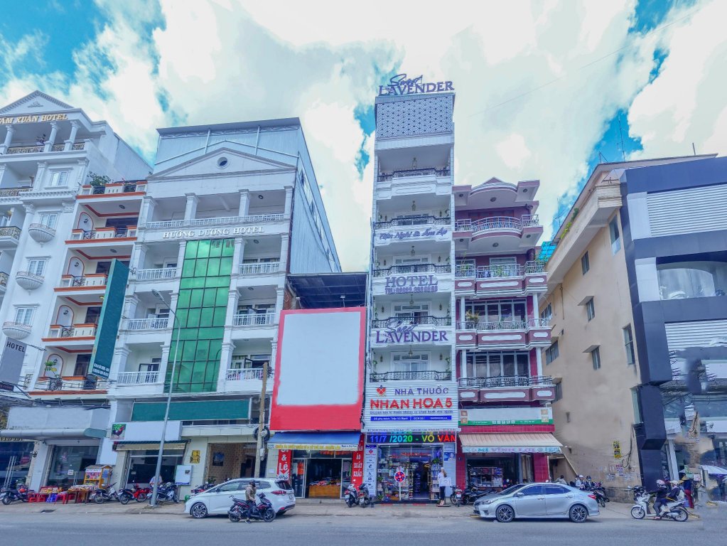 Фото Sweet Lavender Hotel