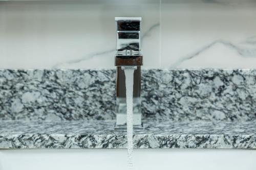 Фото Hotel Ninety Five