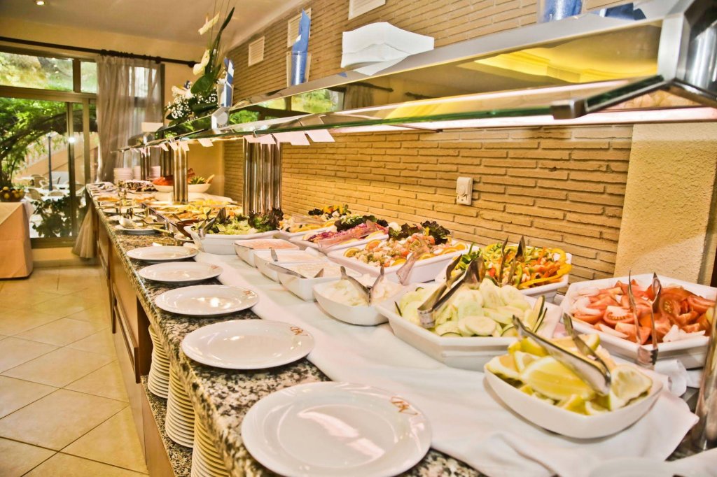 Фото Hotel Baviera