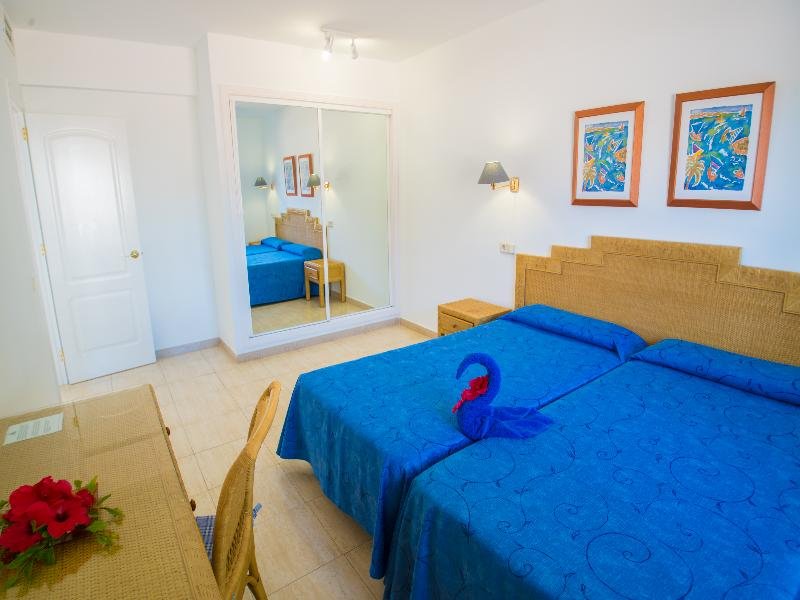 Фото Hl Club Playa Blanca Hotel