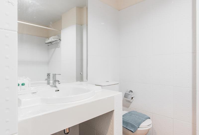 Фото Convenient Park Bangkok