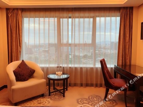 Фото Yimei Plaza Hotel