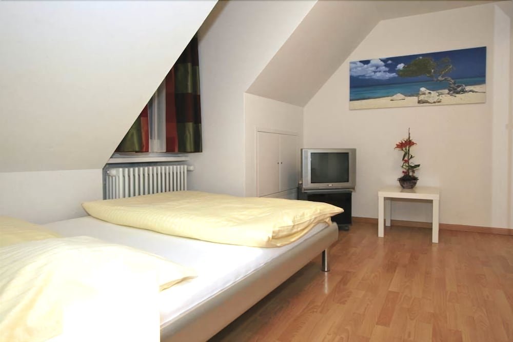 Фото Apartments Swiss Star Aussersihl