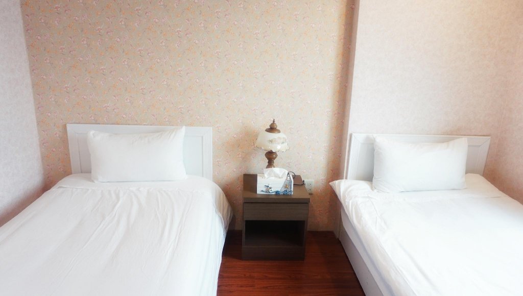 Фото Red Roof B&b