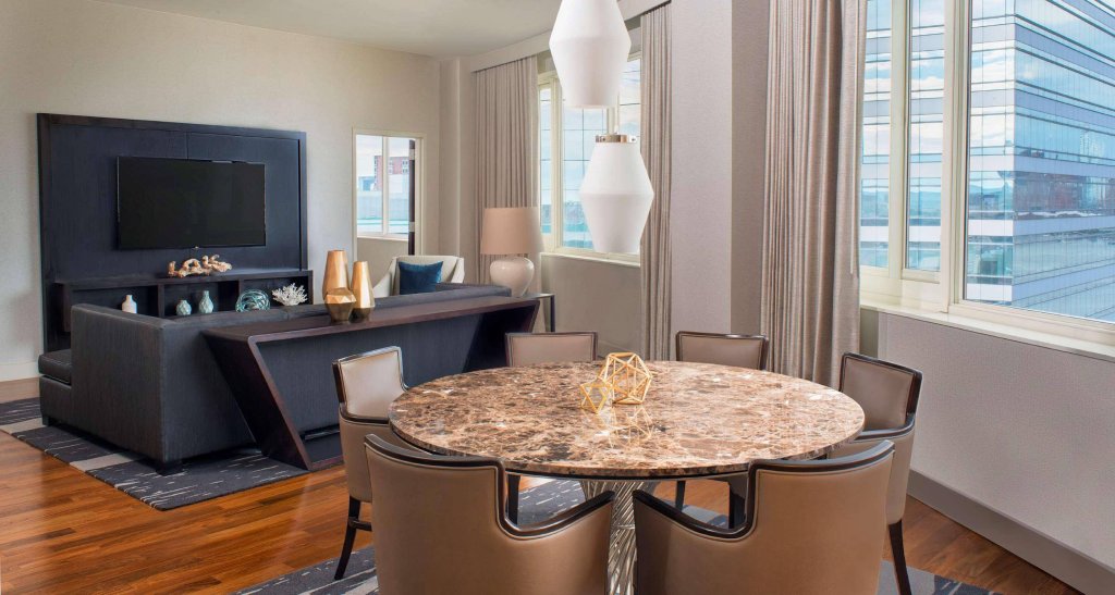 Фото The Westin Jersey City Newport