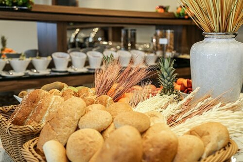 Гостиница Avwan Hotel Cigli в Чигли