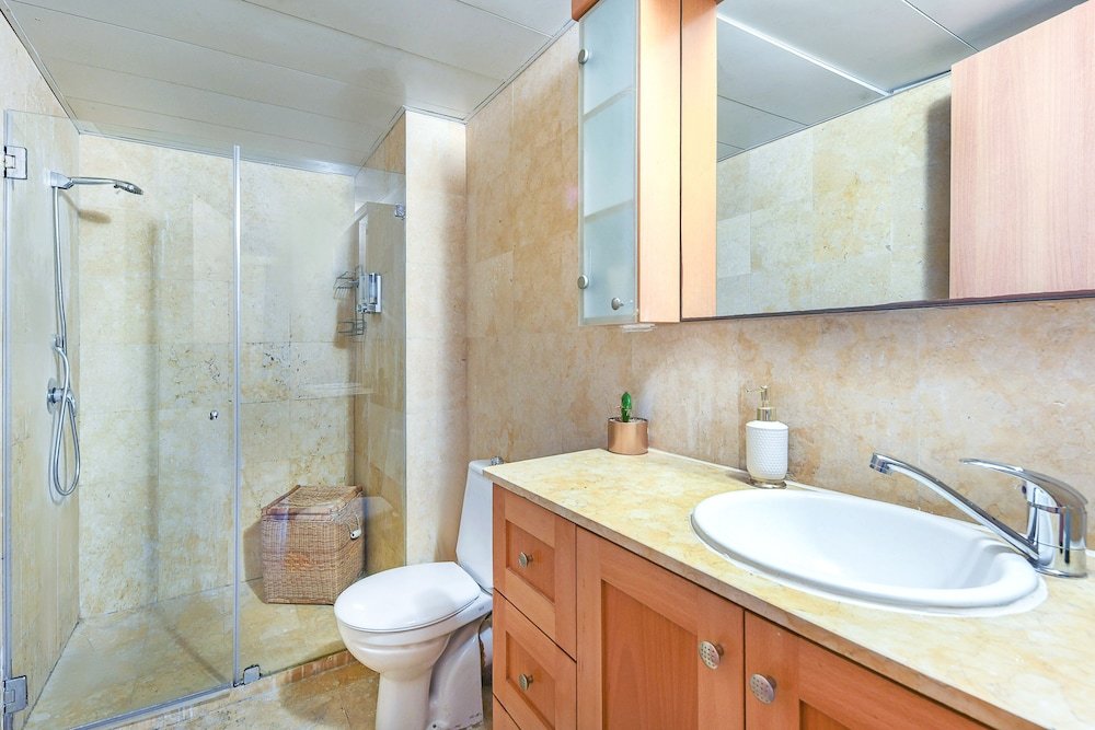 Фото Deluxe 2bd Jaffa Dreams W Pool & Parking