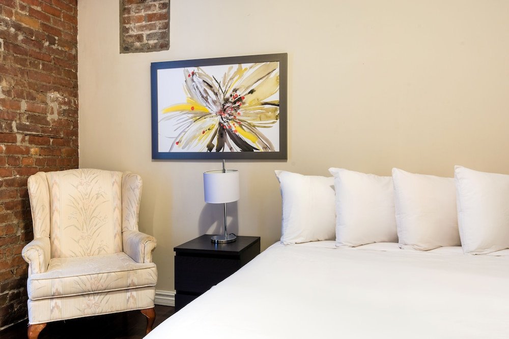 Фото Les Lofts St-Jo - by Les Lofts Vieux-Québec