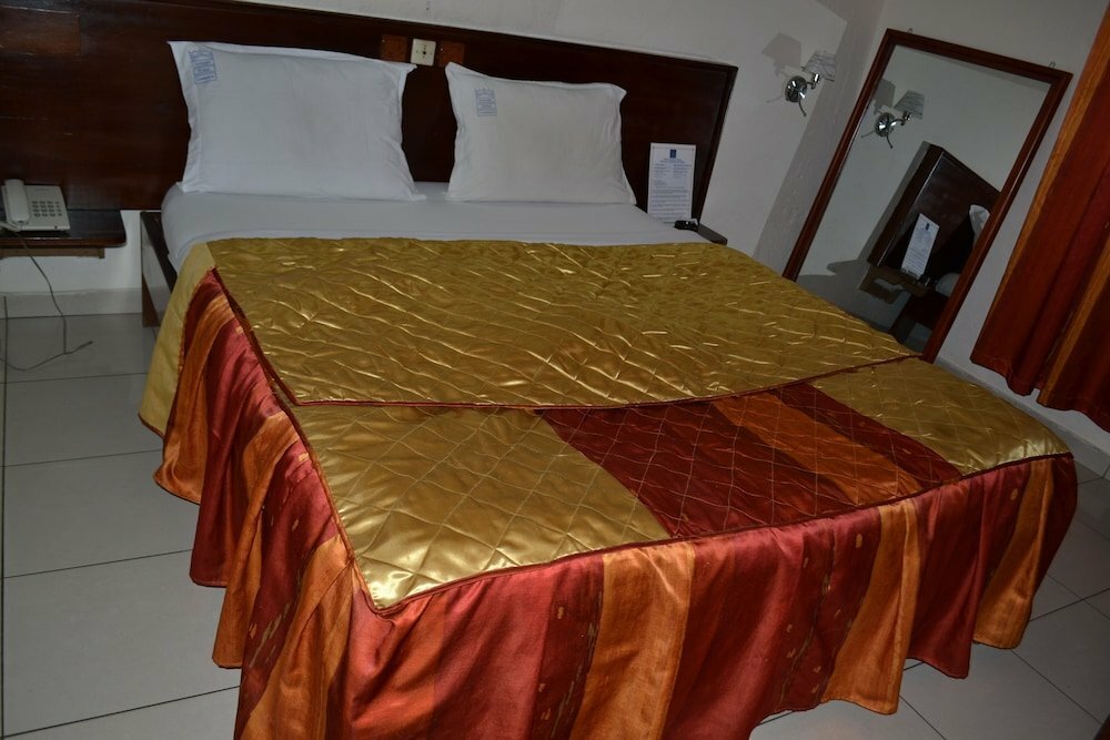 Hotel Hotel Lumiere Akwa, Douala, photo