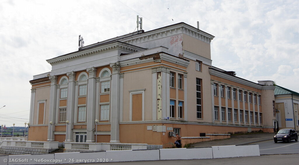Landmark, attraction Бывшее здание кинотеатра Родина, 1933 г., Cheboksary, photo