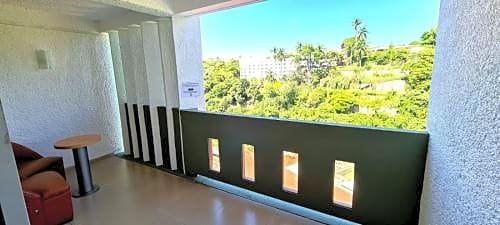 Фото Hotel Borda Cuernavaca