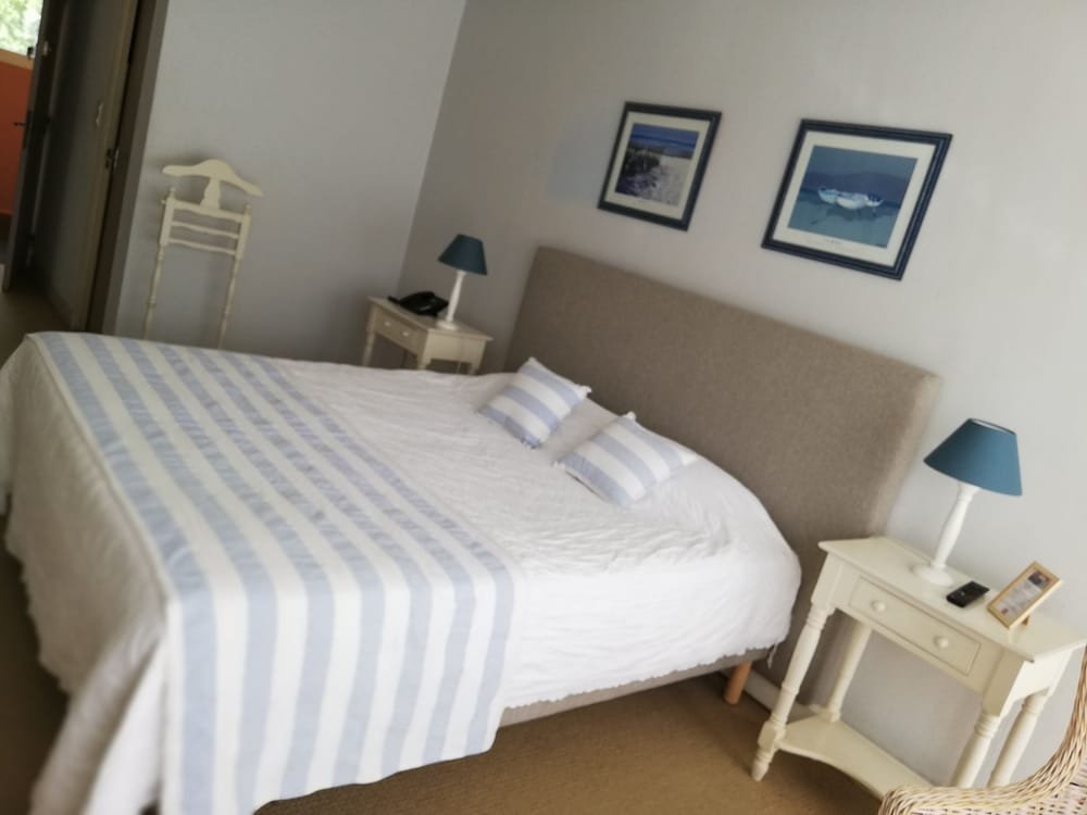 Фото Hôtel Le Castellan