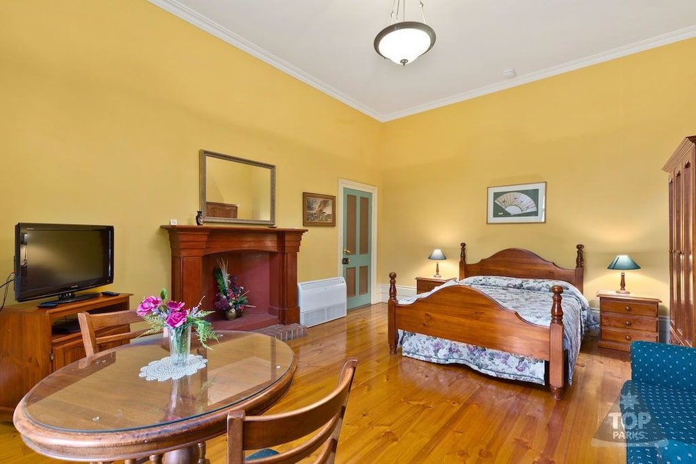 Фото Levi Park Caravan Park