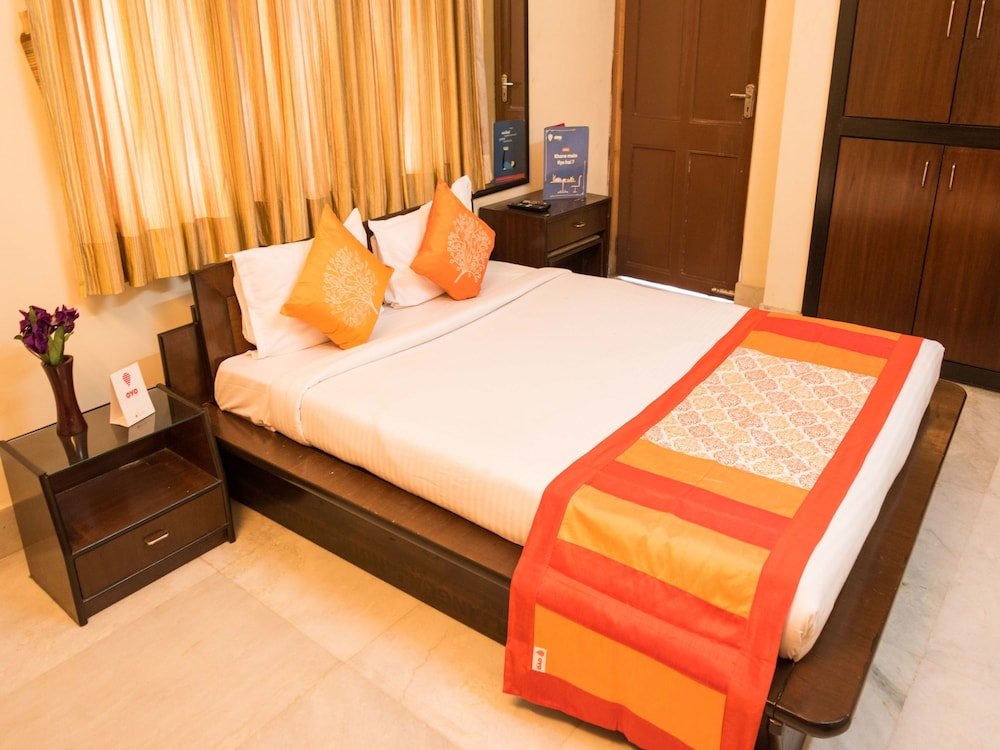 Фото Oyo 1857 Salt Lake Sector 2