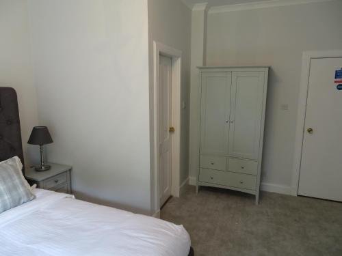 Фото The Edinburgh Lodge