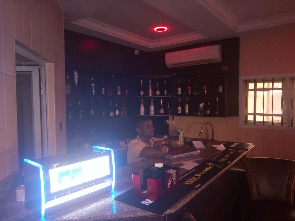 Фото 1 Oak Place