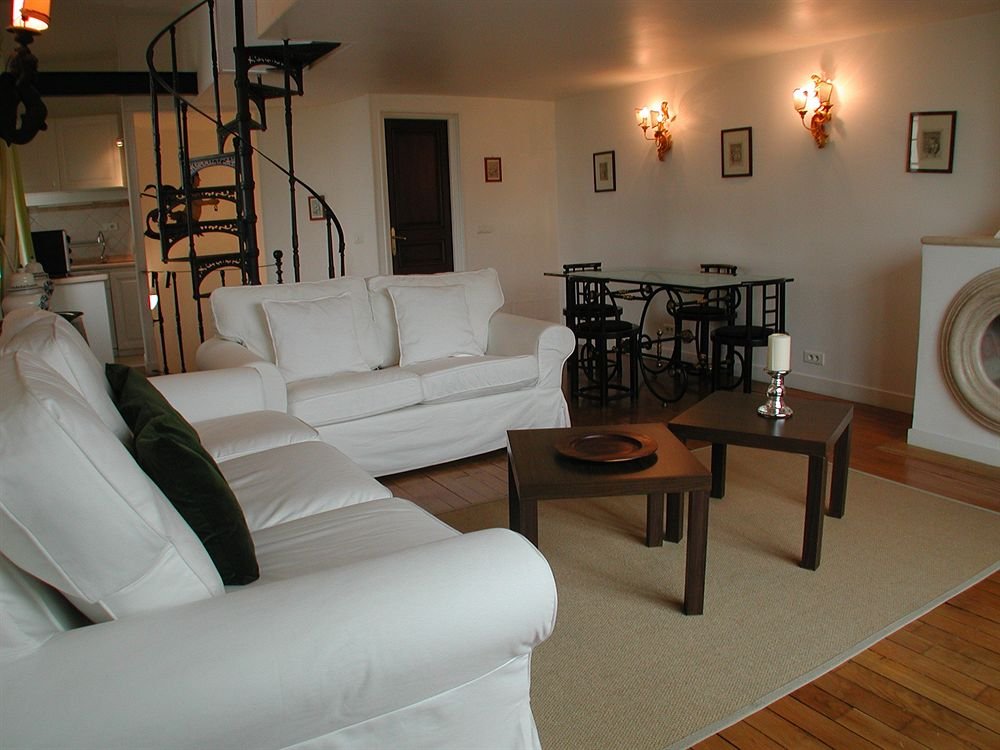 Фото Mithouard Apartment