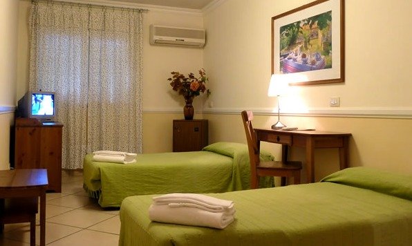 Фото Hotel Orto di Roma