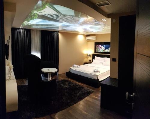Фото Madison Rooms