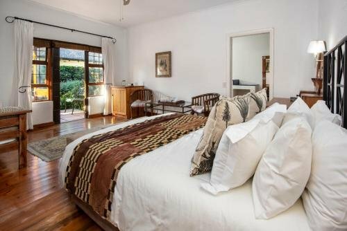 Hotel House on Westcliff, Earth, photo