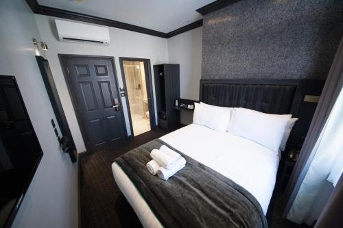 Фото The Duke Rooms London