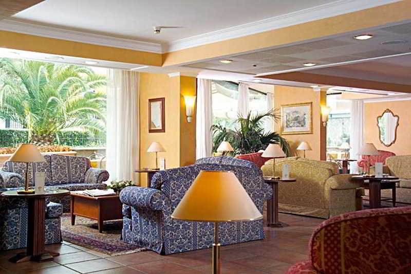 Фото Appia Park Hotel