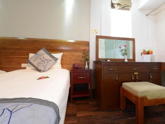 Фото B & B Hanoi Hotel & Travel