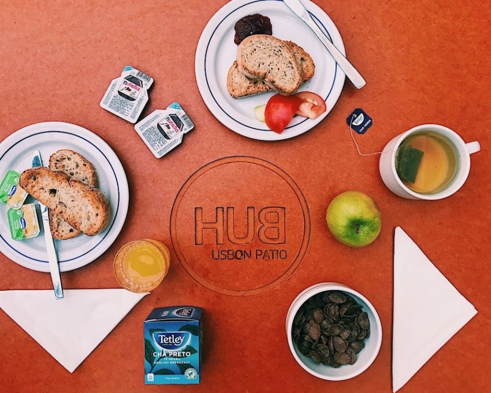 Фото Wot Lisbon Patio - Hostel