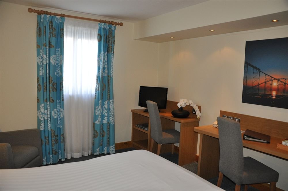 Фото Big Blue Hotel