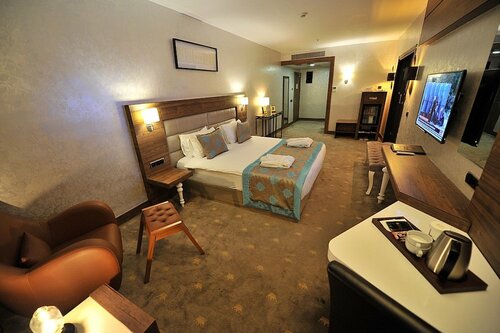 Гостиница Inegol Royal Hotel в Инегёле