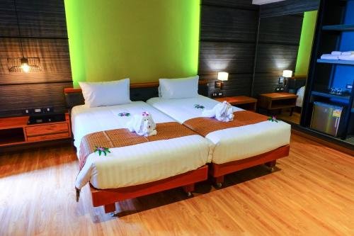 Фото The Glory Gold Hotel