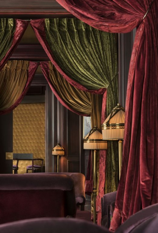 Фото Hotel Barriere Fouquets Paris