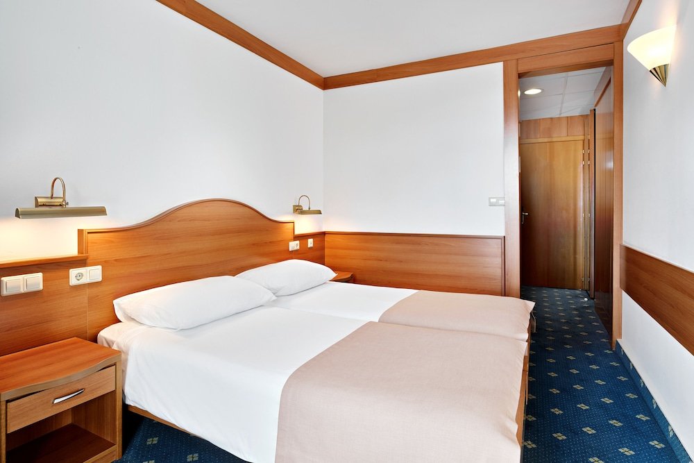 Фото Maistra Select Astarea Hotel