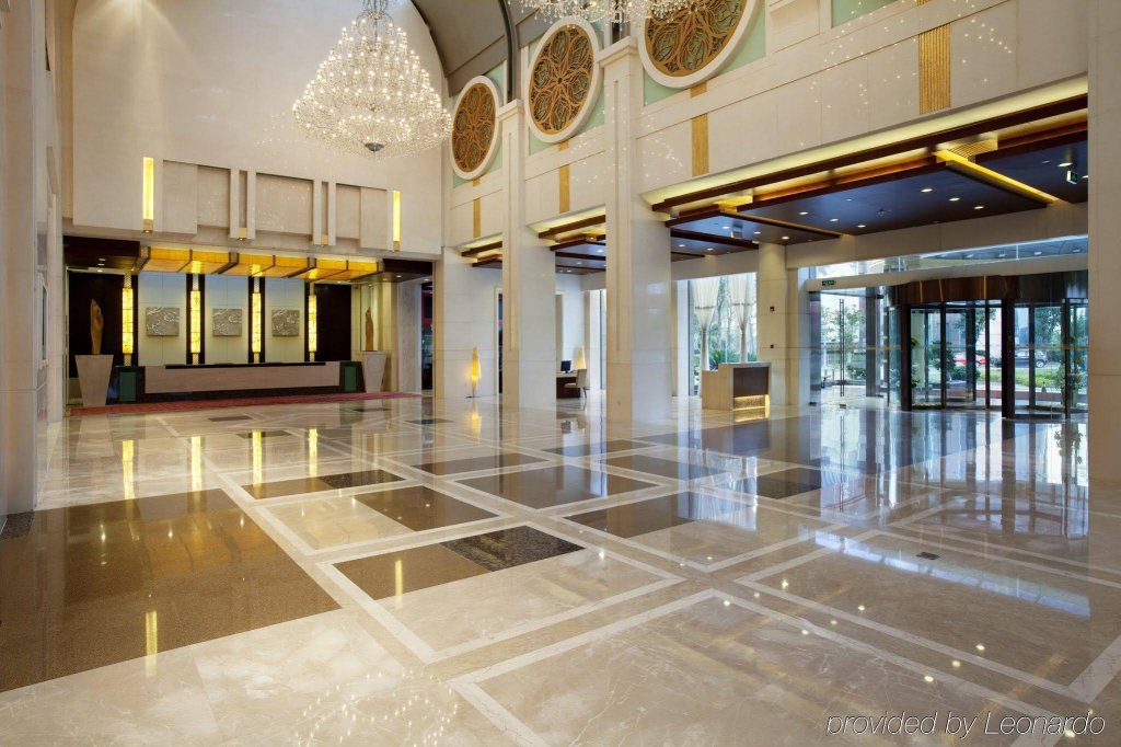 Фото Crowne Plaza Changshu
