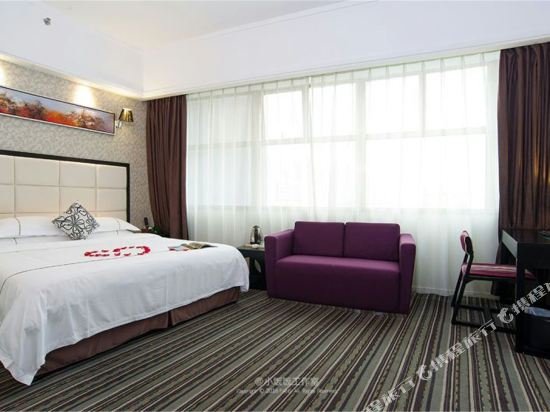 Фото Zhuhai Biwan Hotel