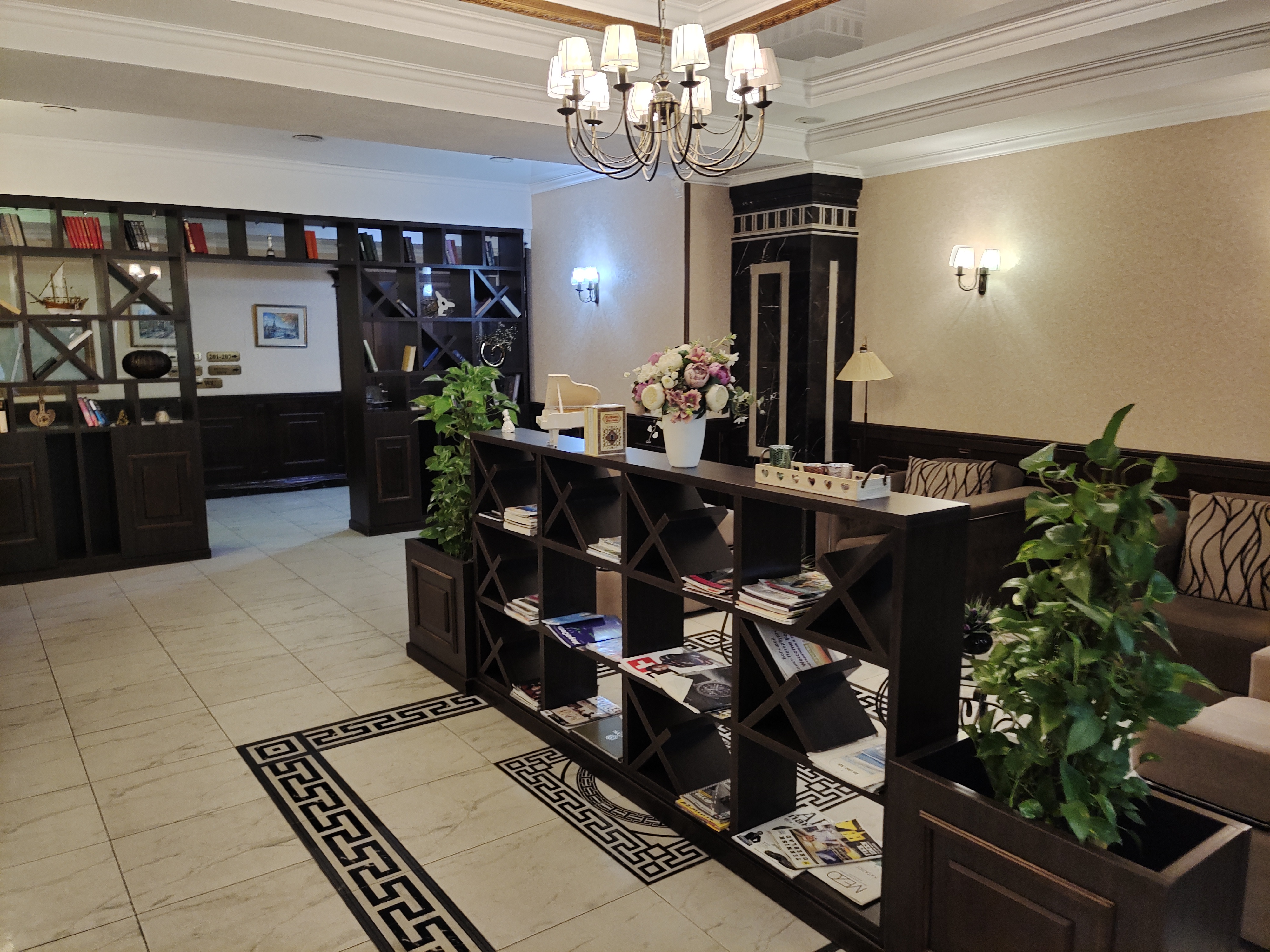 Фото Bishkek Centrum Hotel