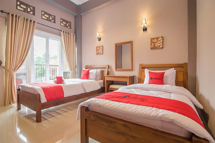 Hotel Urbanview Hotel Syariah Insani Cisarua Puncak, West Java, photo