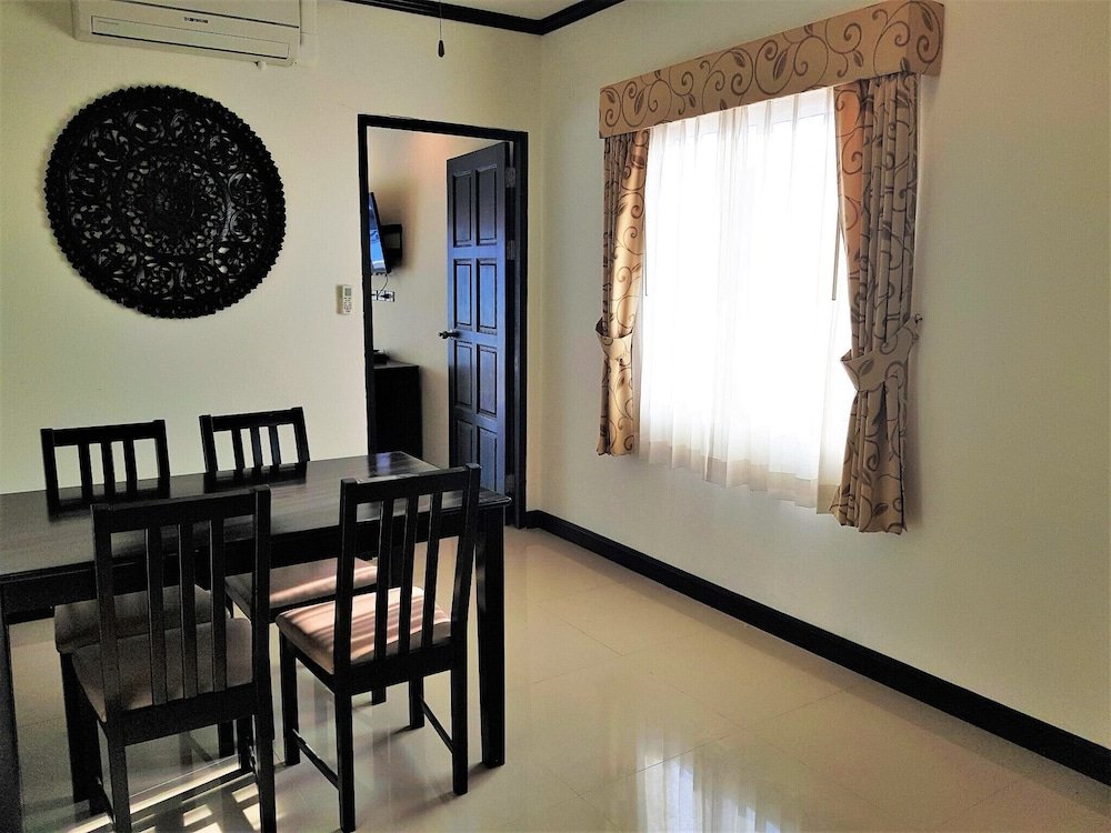 Фото Baan Suan Lalana Sa 1 Bedroom Apartment With Pool View Pattaya