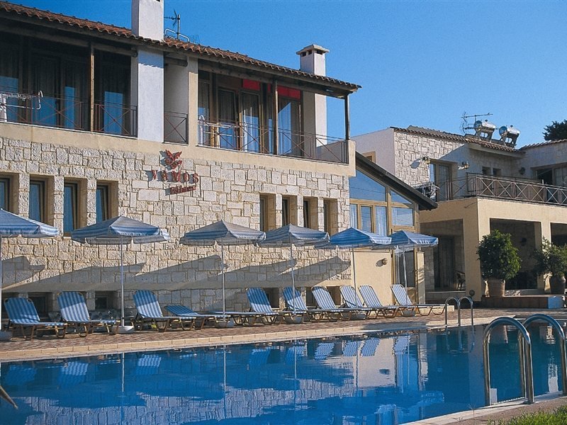 Фото отеля 1