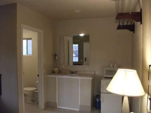 Фото Rodeway Inn near Coachella